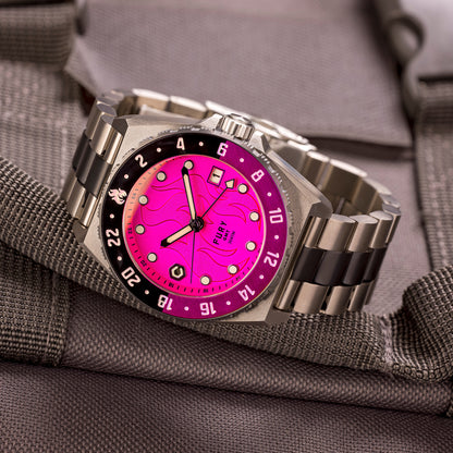 Fury GMT Panther Pink